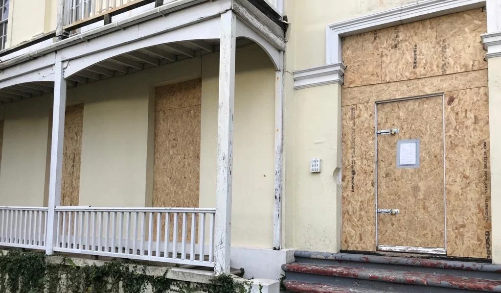 What Should You Expect From An Emergency Boarding Up Service?